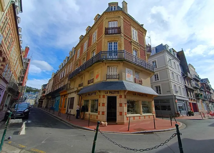 Hyper Centre - A 100m De La Et 250m Du Casino