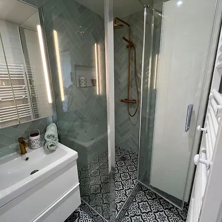 Apartmán Hyper Centre - A 100m De La Et 250m Du Casino *